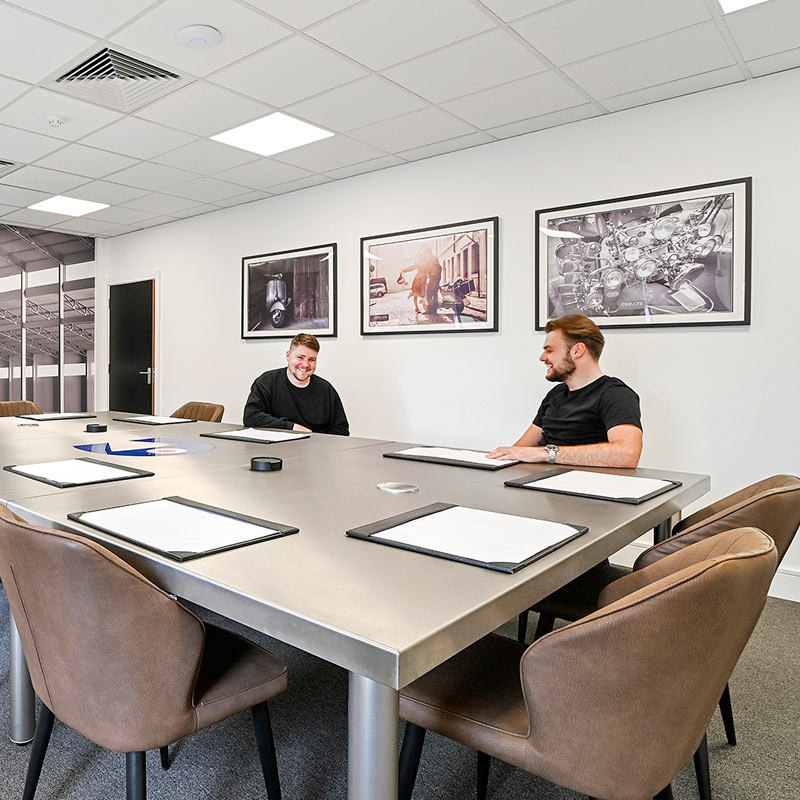 Create Business Hub - Brentwood Office Space For Rent - meeting room